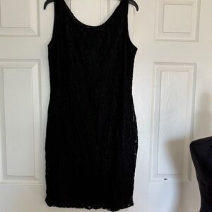 Chic Black Lace Mini Dress